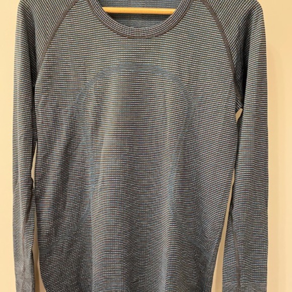 Lululemon swiftly tech long sleeve - size 10